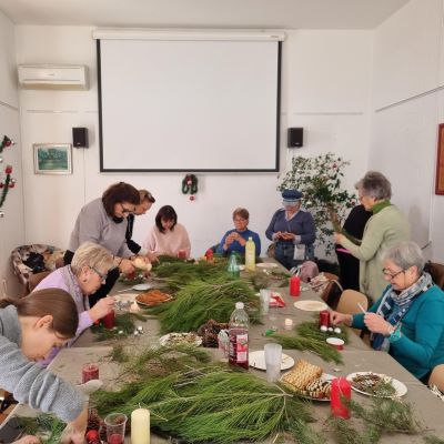 Održane kreativne božićne multikulturne radionice